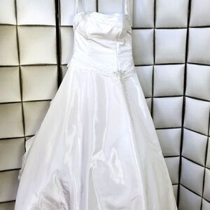 Alfred Angelo bridal gown